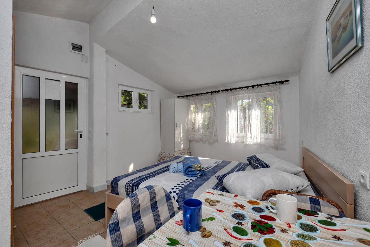 Apartments Nikola Bogomolje Εξωτερικό φωτογραφία